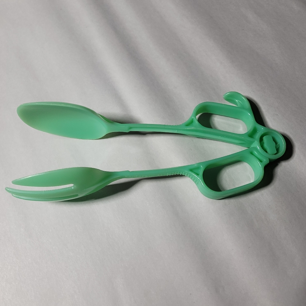 Vintage Tupperware Salad Tongs
